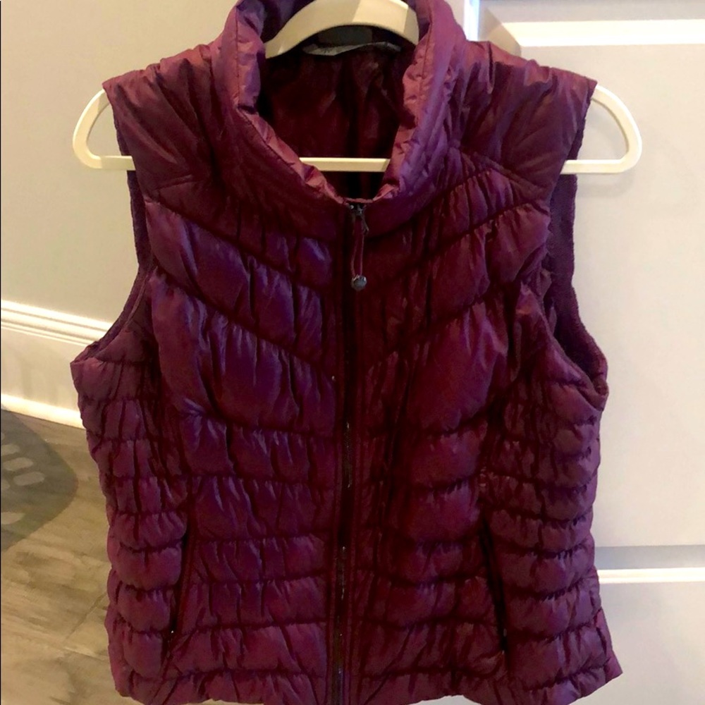 Women’s XL light weight Athleta Vest